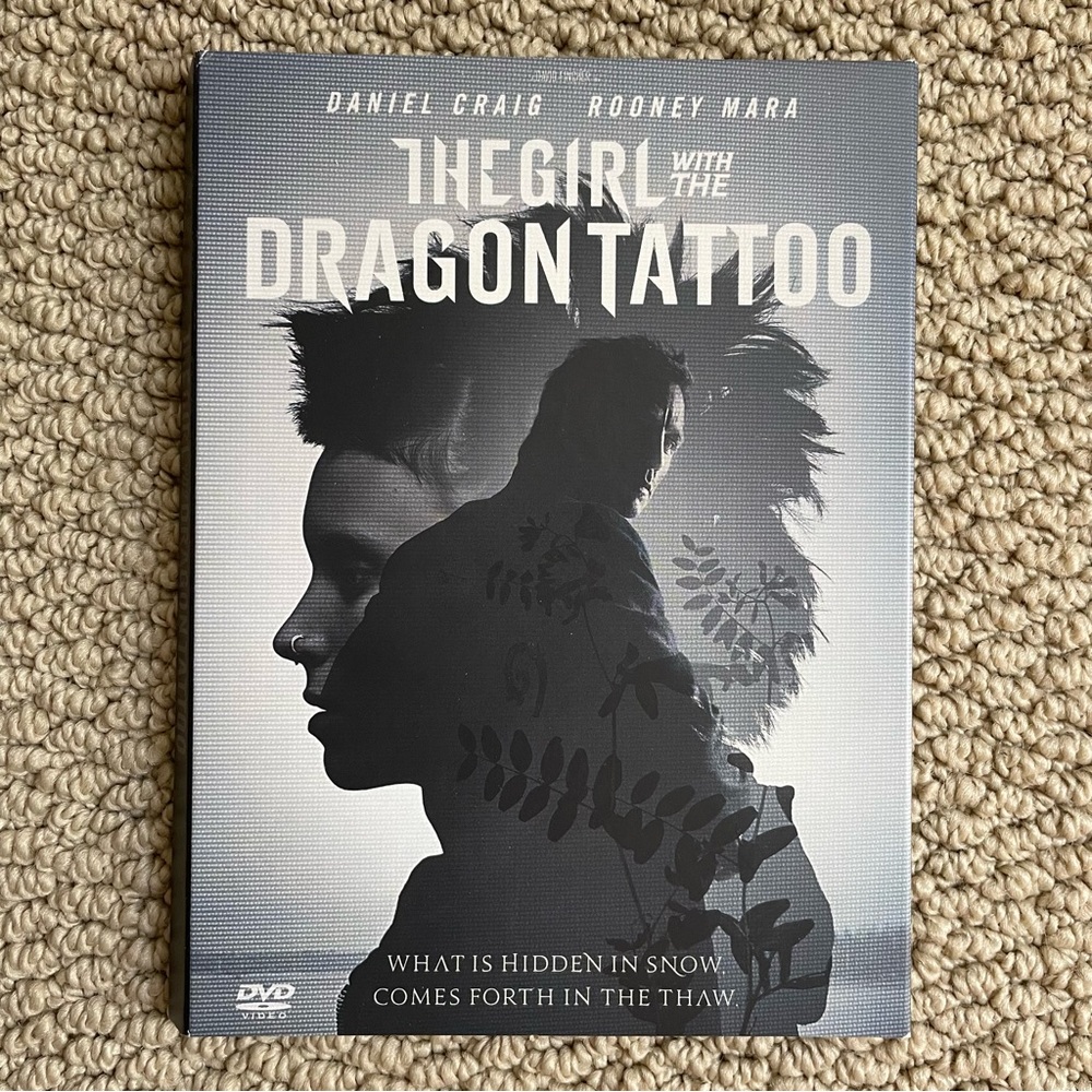 5 for $10 ⭐️ The Girl with the Dragon Tattoo - Picture 1 of 6